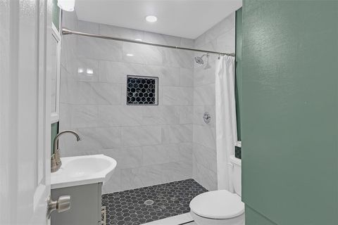 Tiny photo for 611 W College Street, Jacksboro, TX 76458 (MLS # 21101372)