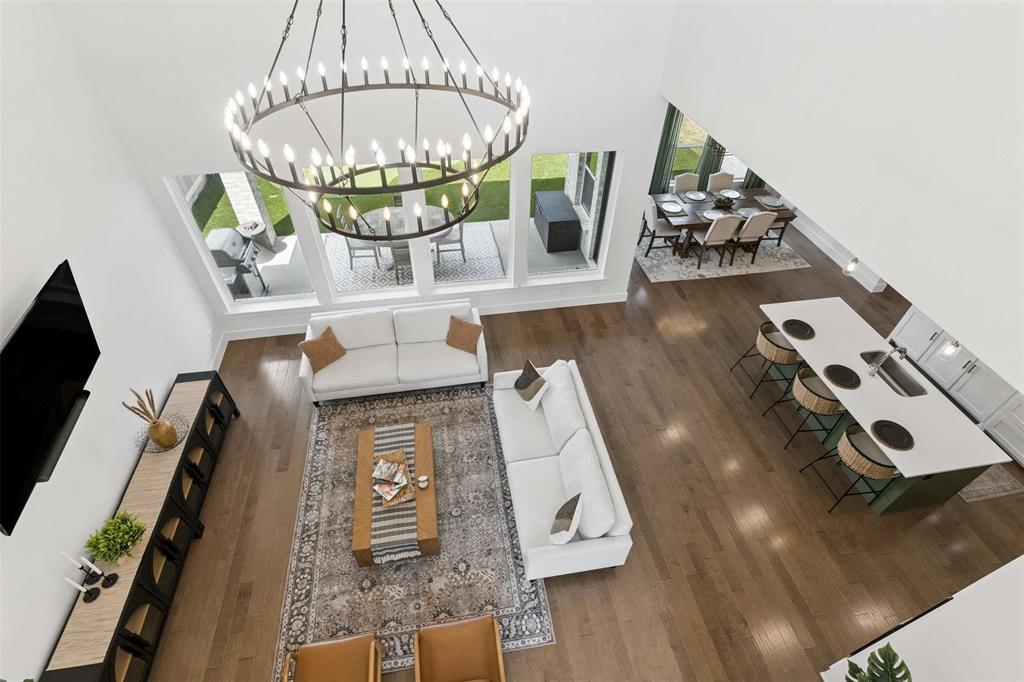 1212 Honey Locust Way