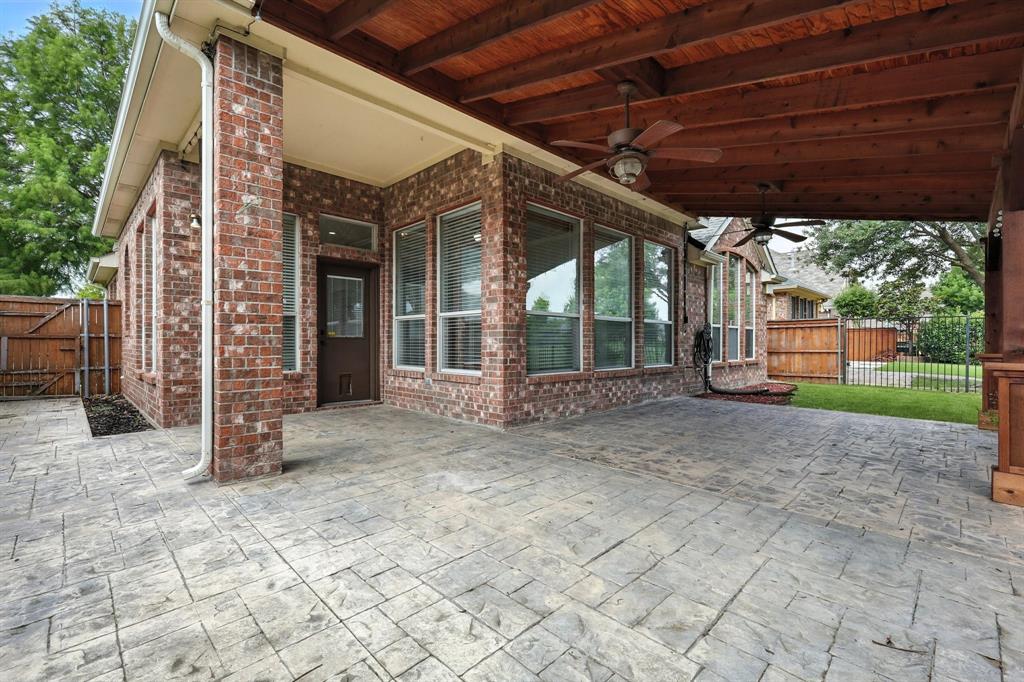8909 Edinburgh Lane