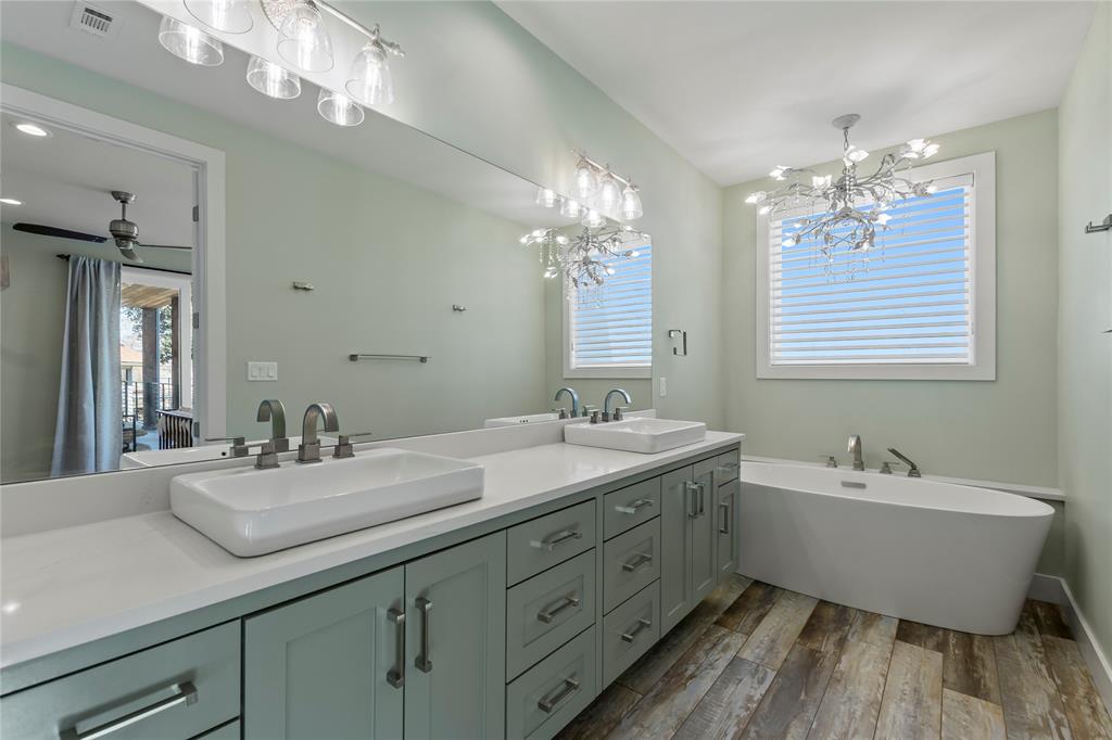 Eastwood Islands - Residential