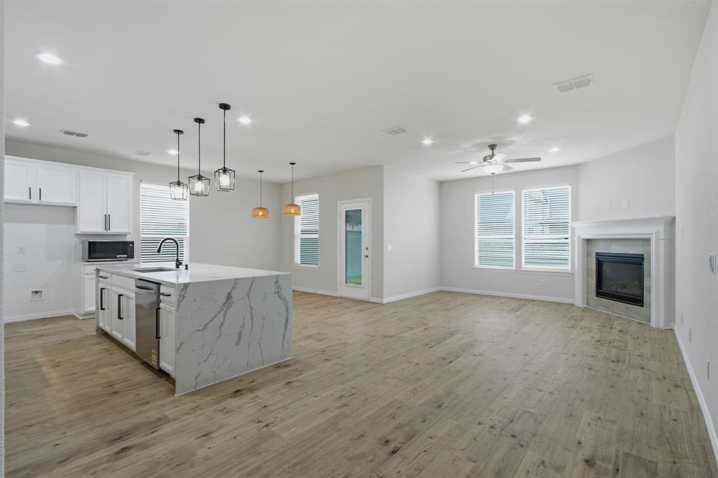 2520 Candle Lane
