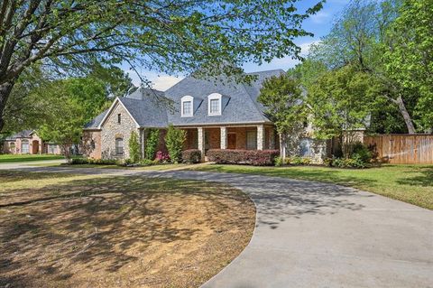 Photo of 5513 Rustic Trail, Colleyville, TX 76034 (MLS # 21224104)