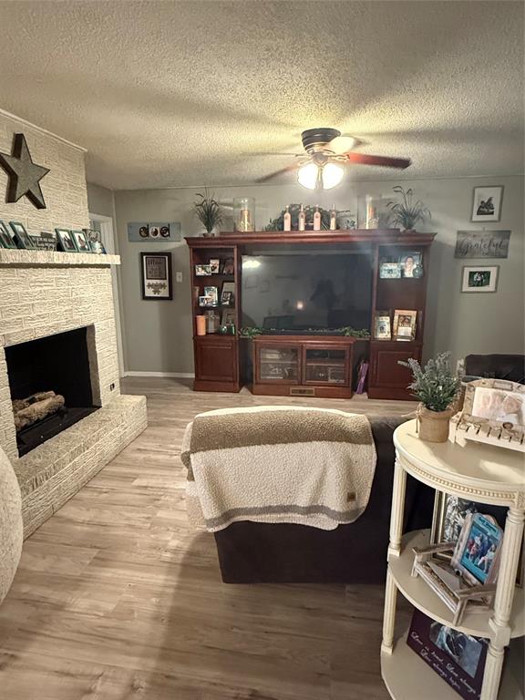 7125 Corona Drive