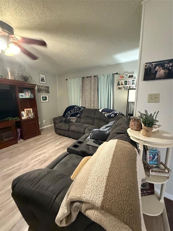 7125 Corona Drive