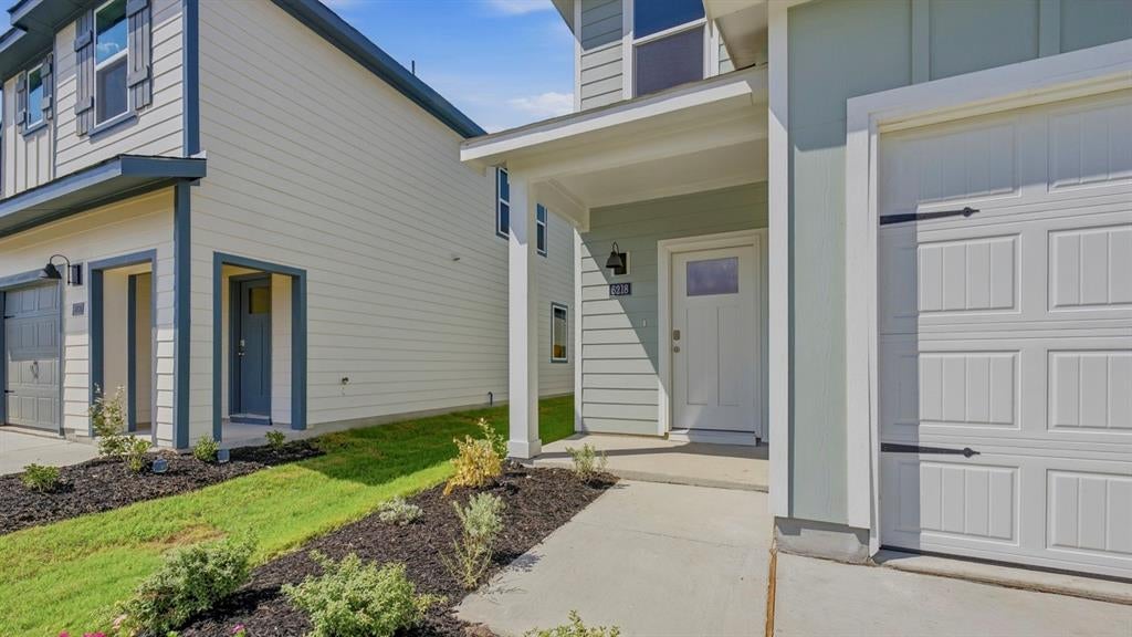 6218 Silver Maple Way