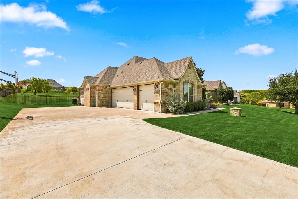 196 Bearclaw Circle