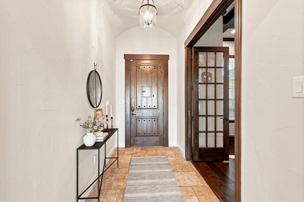 196 Bearclaw Circle