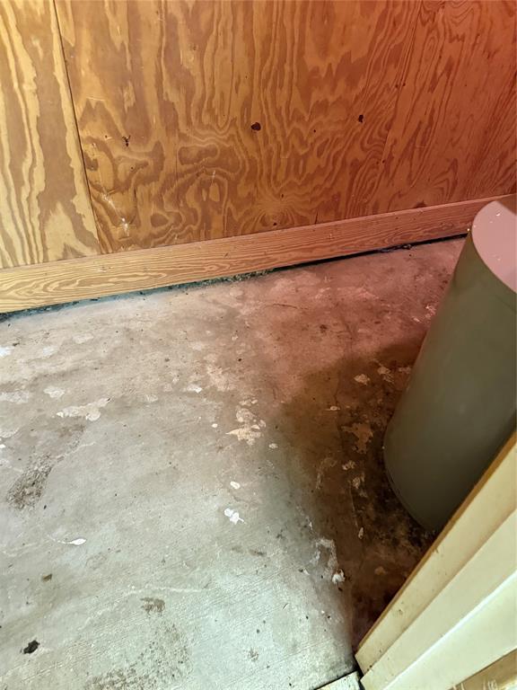 J P Simpson Surv Abst # 1018 - Commercial Sale