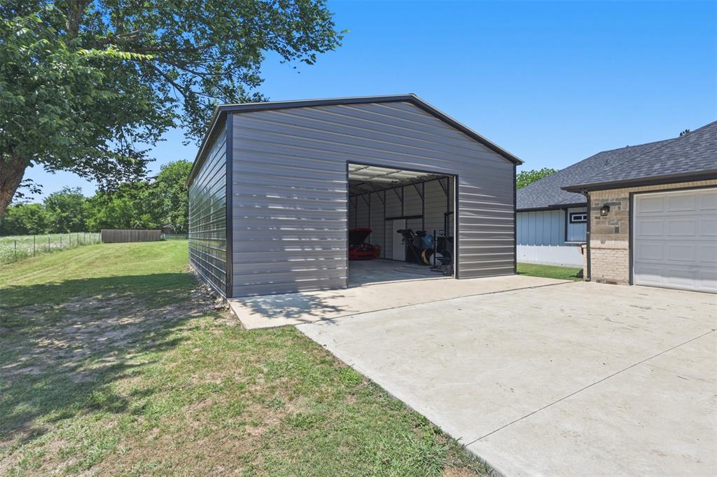 1501 Business Highway 121