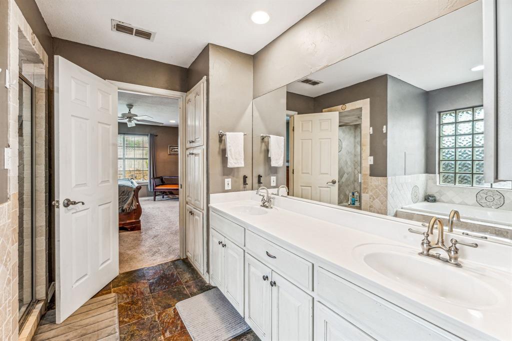 Decordova Bend Estate - Residential