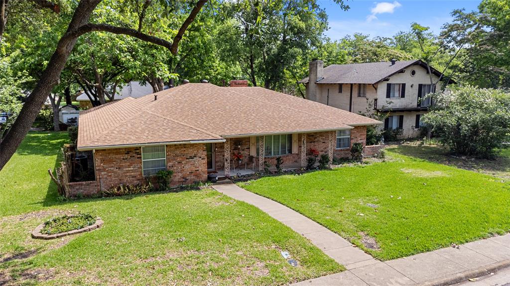 1209 Hanna Circle