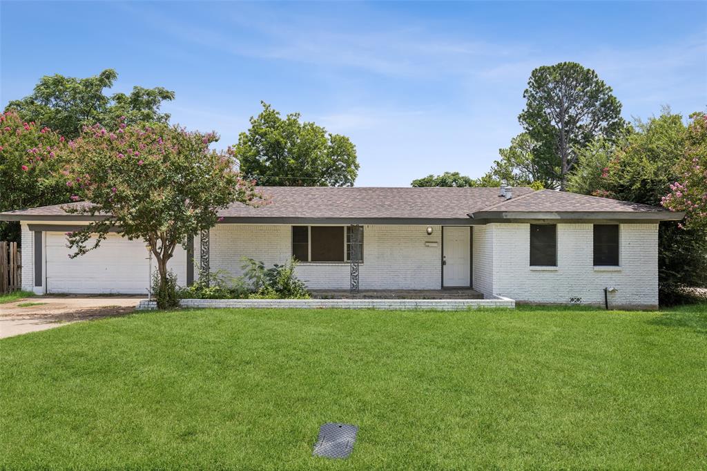 1136 Simpson Drive