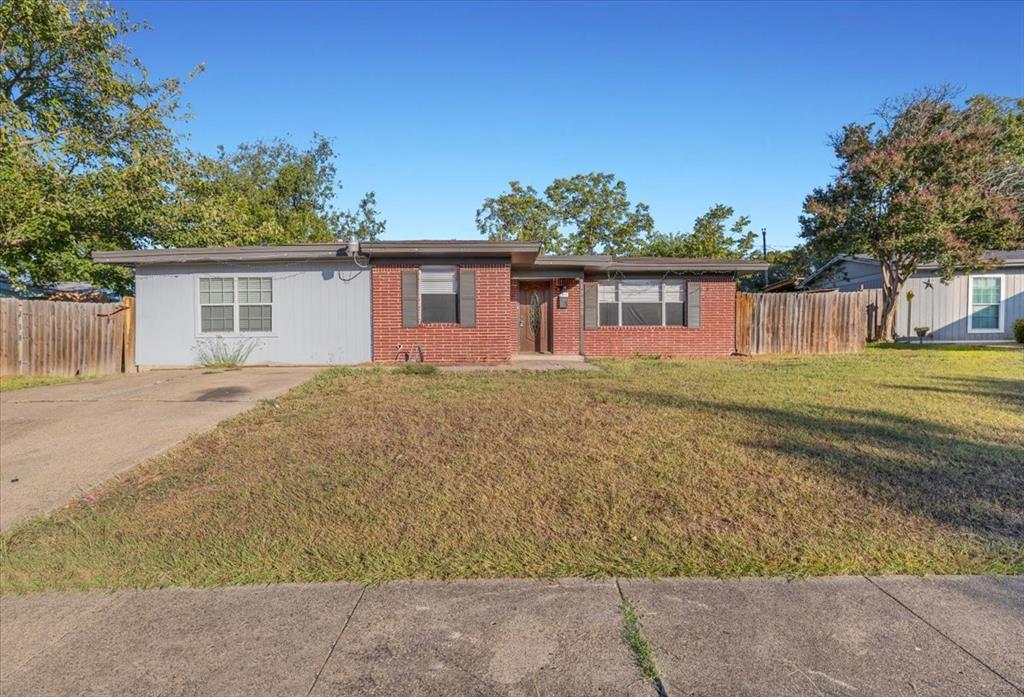 13521 Flagstone Lane