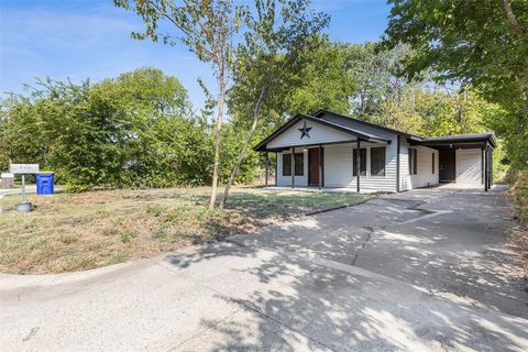 A home in White Settlement