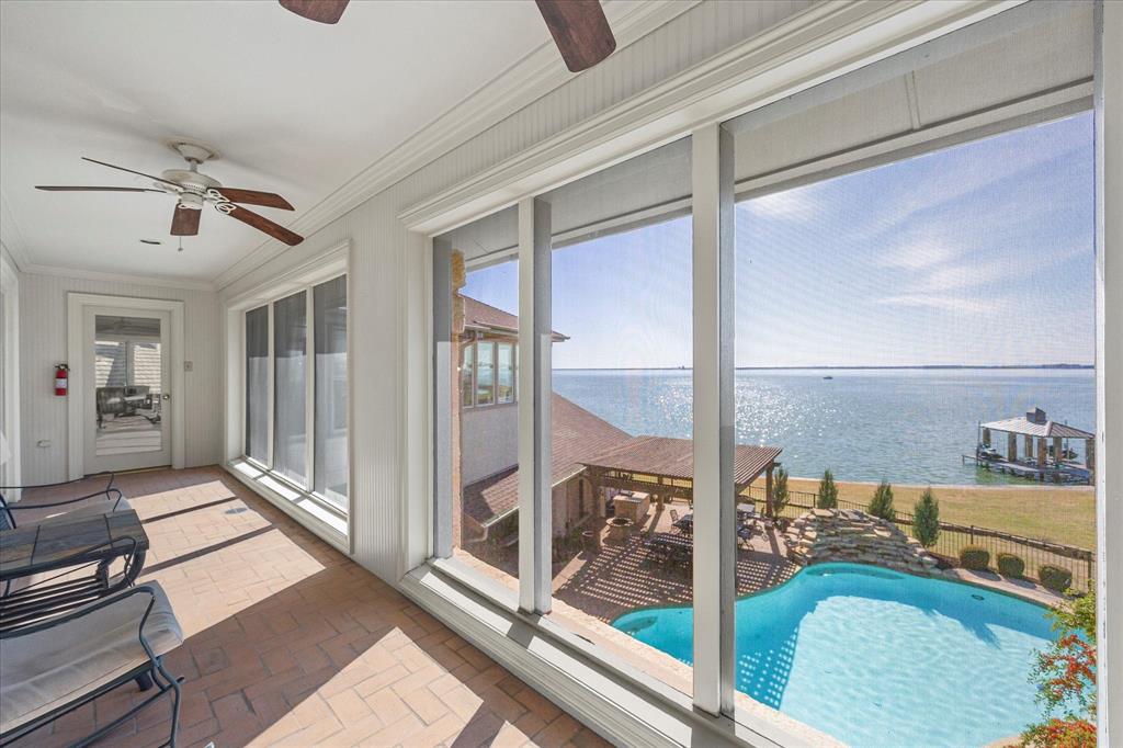 Windward Slope - Residential