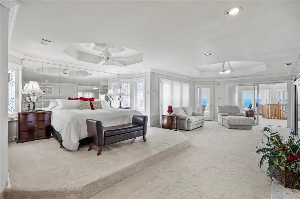 Windward Slope - Residential