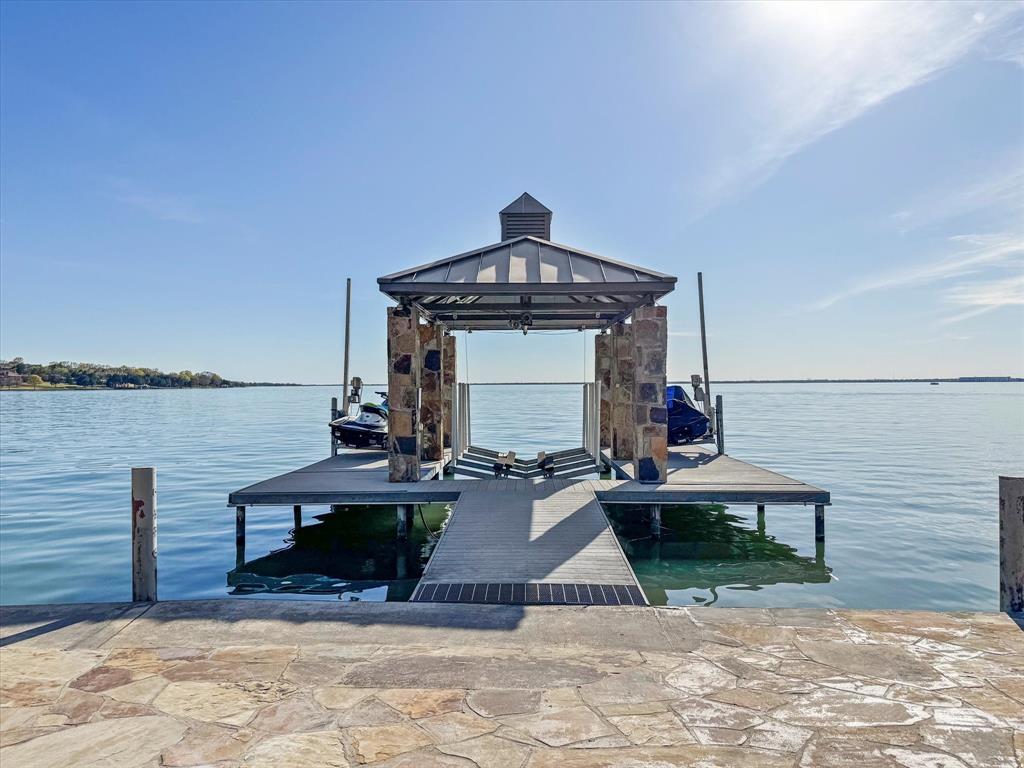 Windward Slope - Residential