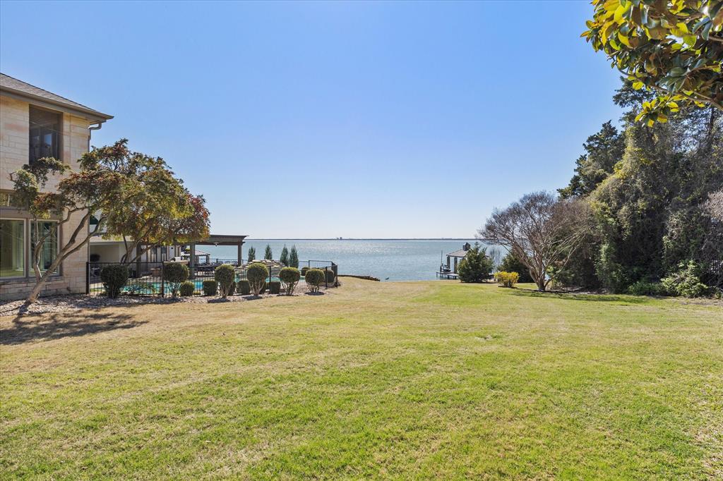 Windward Slope - Residential