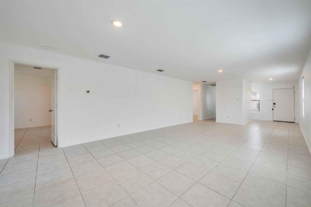 Linden Hills Ph 1 - Residential Lease