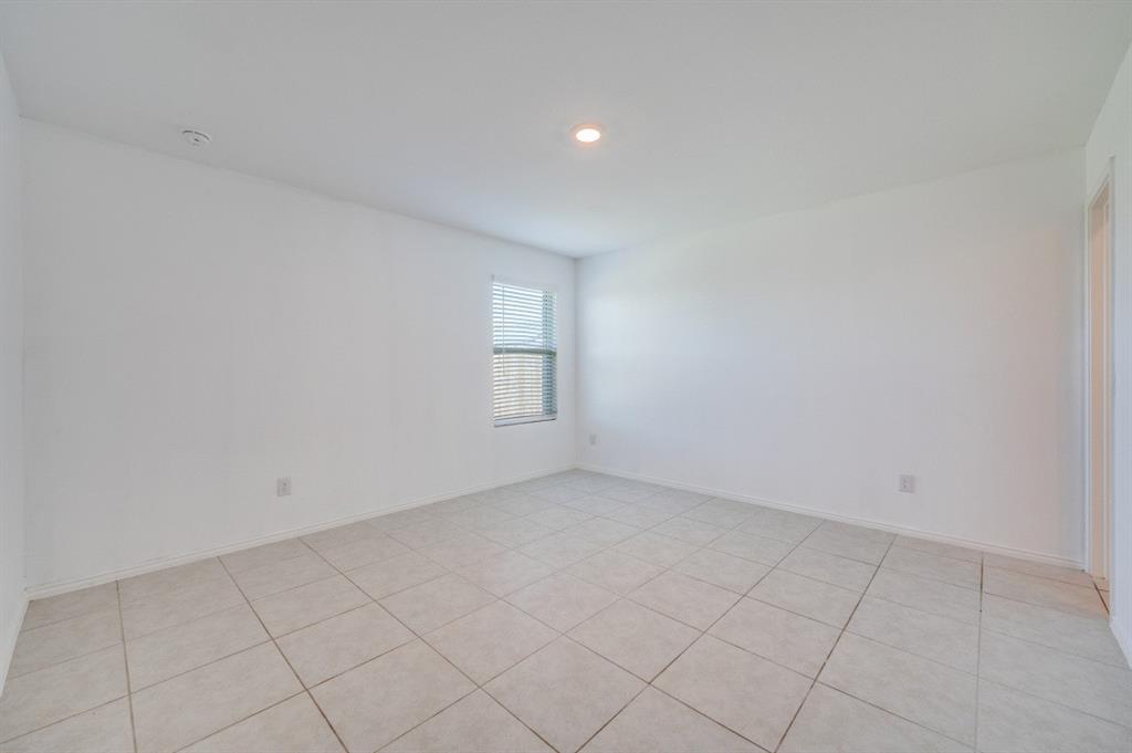 Linden Hills Ph 1 - Residential Lease