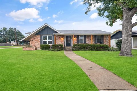 748 Vinecrest Lane Richardson TX 75080