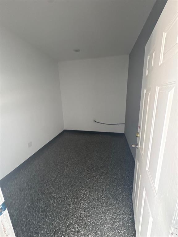 Waverly Park Add - Commercial Lease