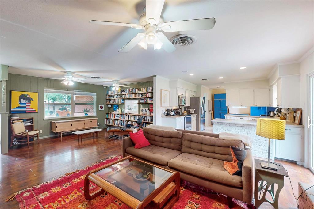 204 Cacti Drive