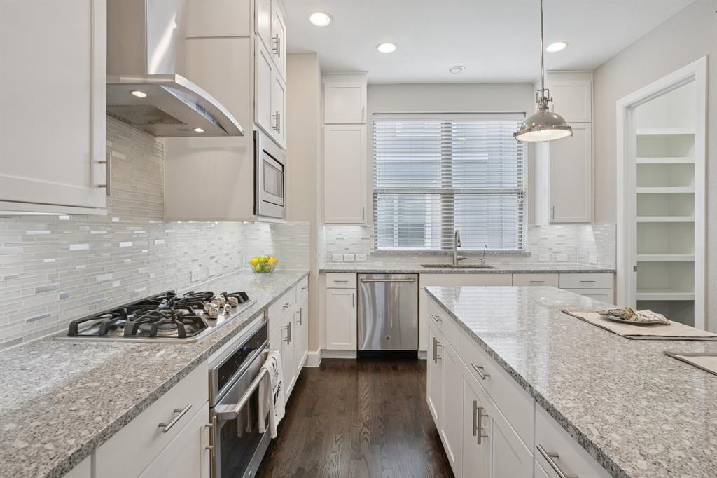 THe Heights at Oaklawn - Residential