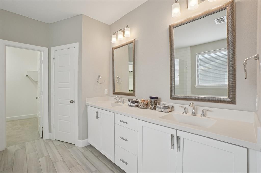 THe Heights at Oaklawn - Residential