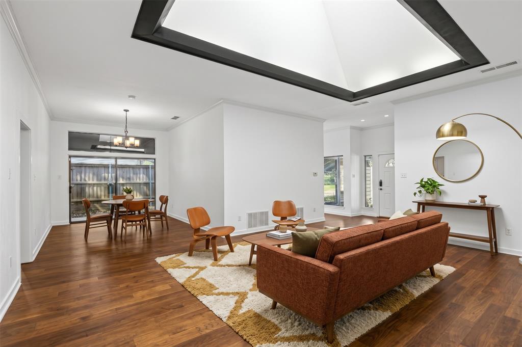 6234 La Cosa Drive