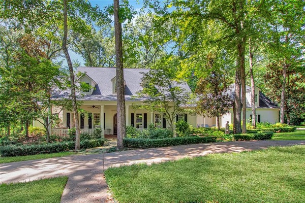 3889 BRIGHTON CREEK CIR, TYLER, TX 75707 - Image 5fb63eaa308551f79d735d68ed41bf2d/2098895720