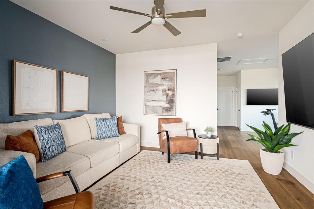 Danielle At Craig Ranch, The - Residential