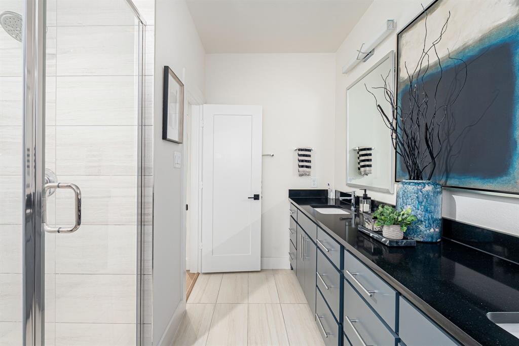 Danielle At Craig Ranch, The - Residential