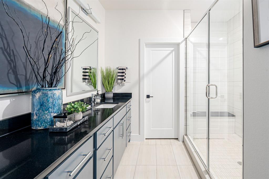 Danielle At Craig Ranch, The - Residential