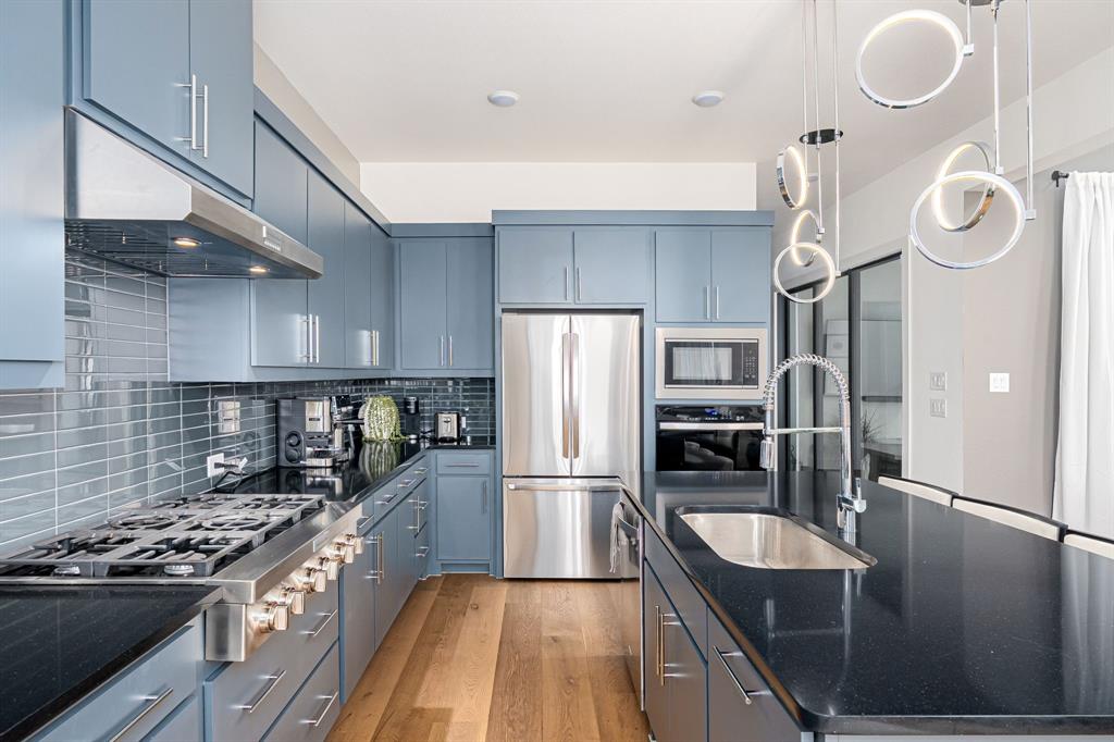 Danielle At Craig Ranch, The - Residential