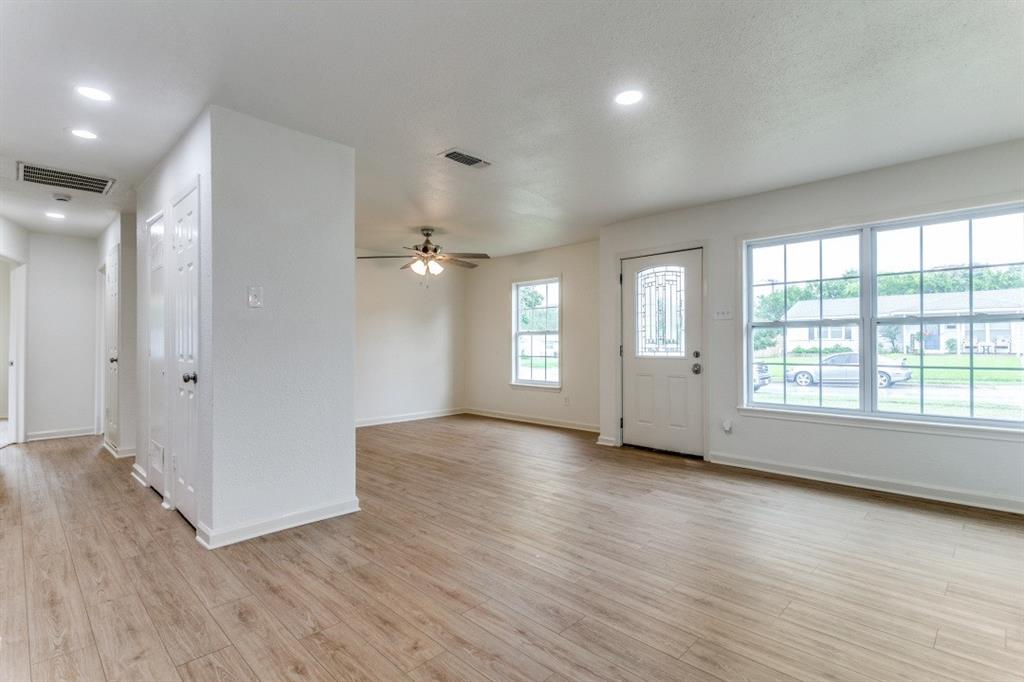 302 Lee Drive