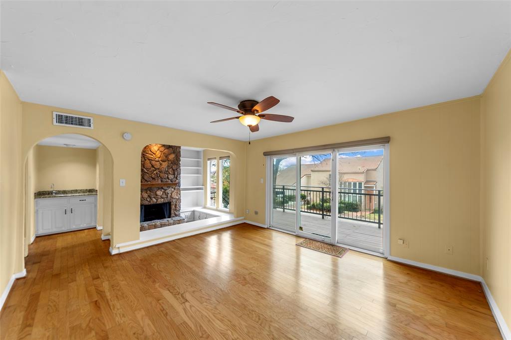 3401 Augusta Boulevard