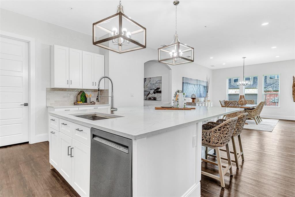 Lakeview Downs - Residential Lease