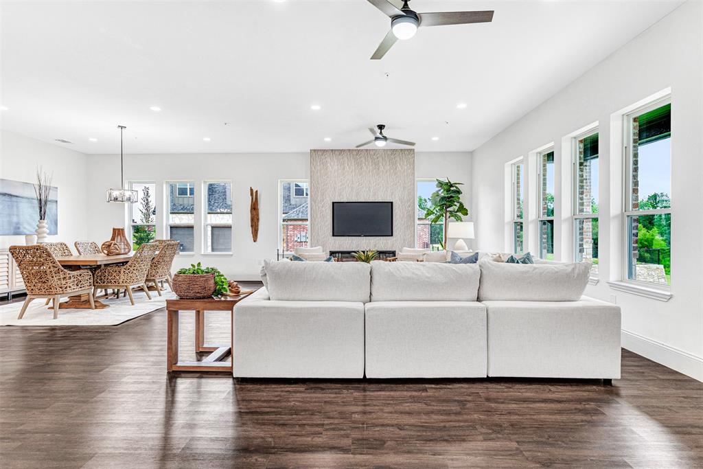 Lakeview Downs - Residential Lease