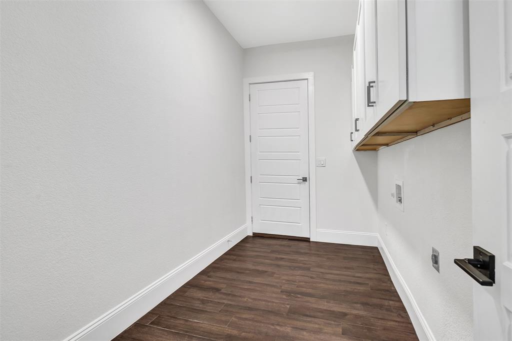 Lakeview Downs - Residential Lease