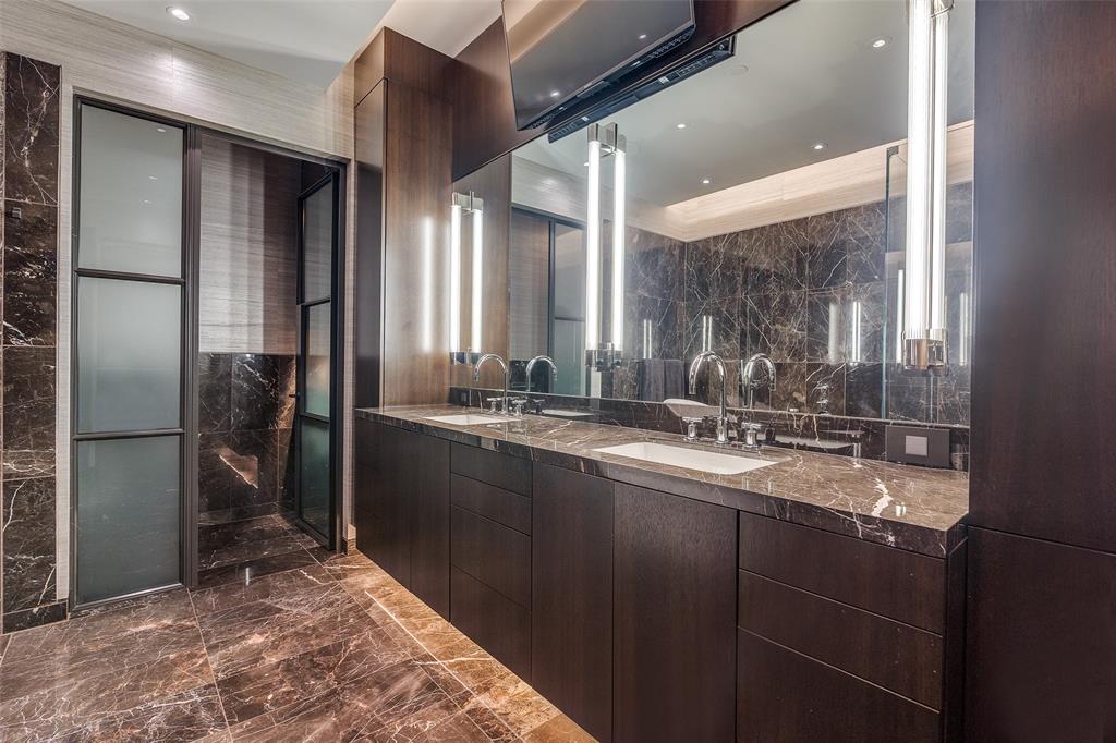 Museum Tower Condo - Residential Lease