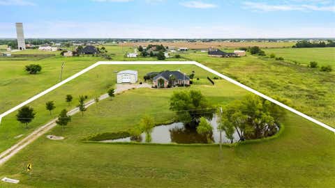 Photo of 2395 Fm 36 S, Caddo Mills, TX 75135 (MLS # 21340920)
