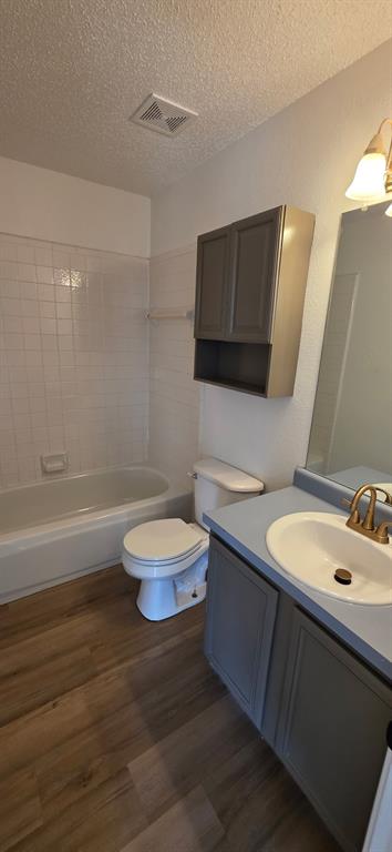 4520 Anchor Court