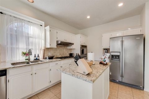 Tiny photo for 7916 Old Hickory Drive, North Richland Hills, TX 76182 (MLS # 21063800)