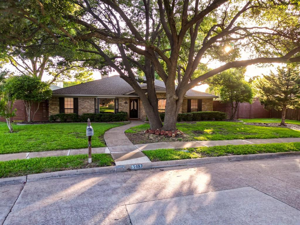 5017 Crooked Lane