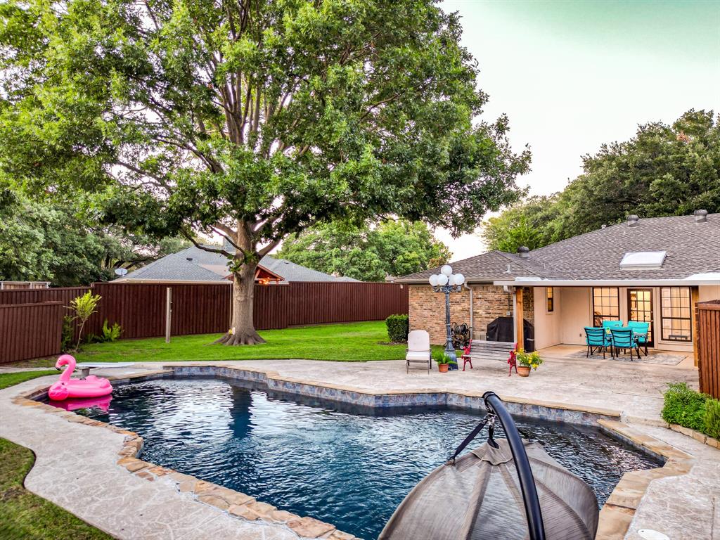 5017 Crooked Lane
