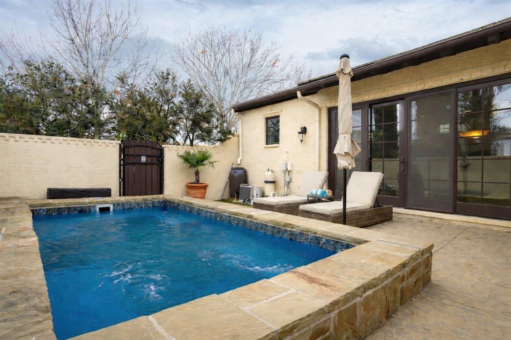 Frisco Railroad Add - Residential