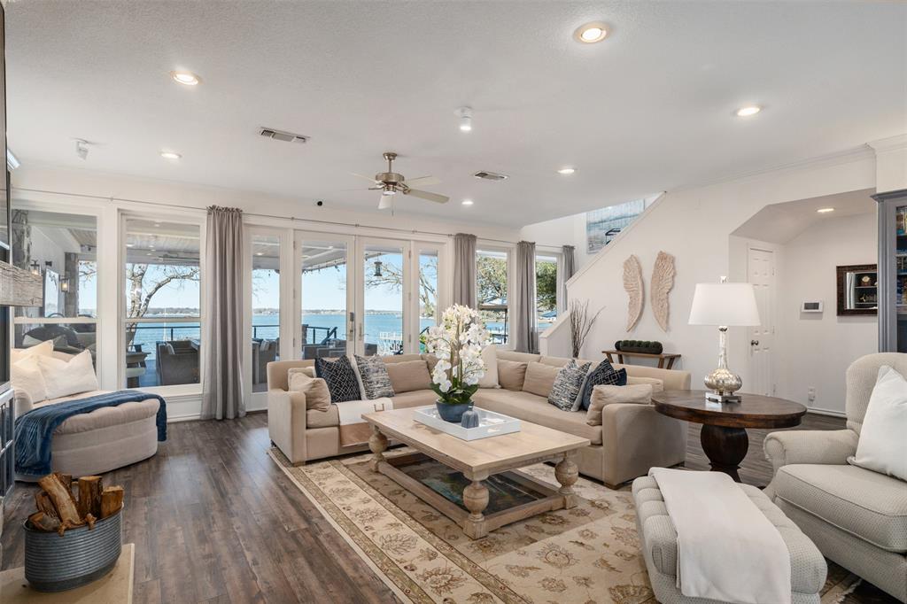 Oakwood Shores Add - Residential