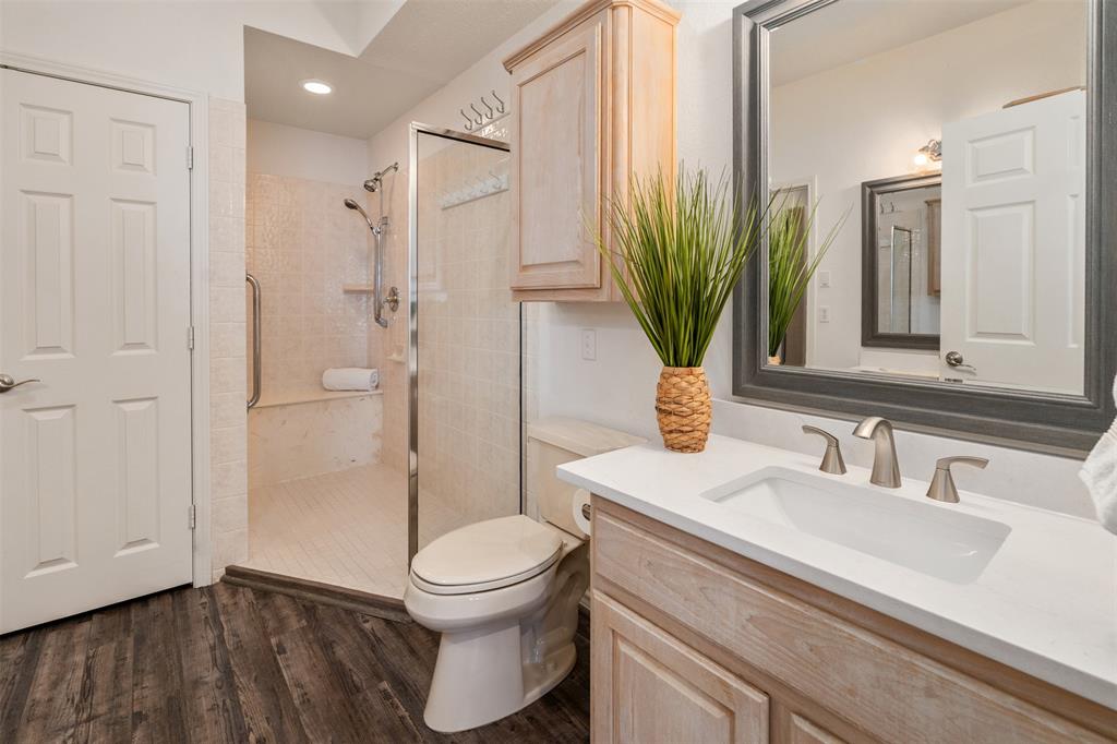 Oakwood Shores Add - Residential