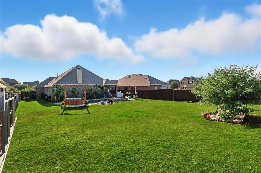 SAGINAW SPRINGS - Residential